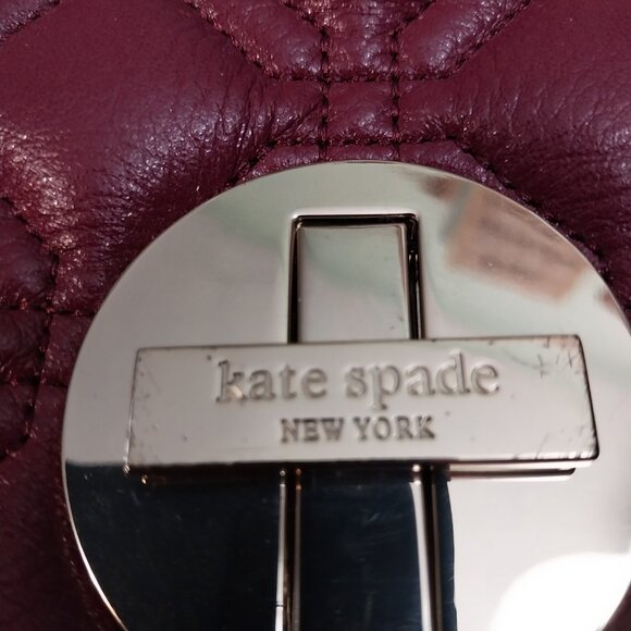 3086 Small Kate Spade Cross Body in Wine Leather. - Picture 2 of 11